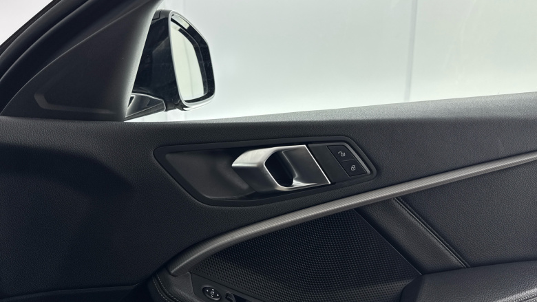 BMW 1 Series 118i M Sport 5dr Step Auto Petrol Hatchback